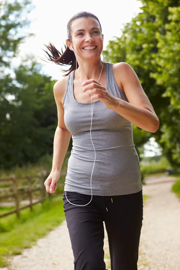 Pain-free lifestyle after knee decompression treatment in Burlington NC at Envision Wellness